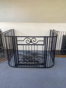 Victorian Round-Cornered Fireguard