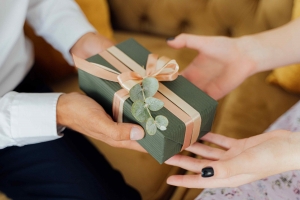 Best Corporate Gifts for Tech Companies in 2025