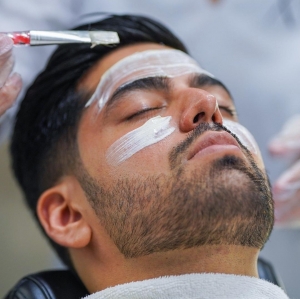 Clean Face Starts with Men’s Facial Treatment in Dubai