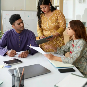 10 Things You Need to Know Before Hiring a Real Estate Digital Marketing Agency in Delhi