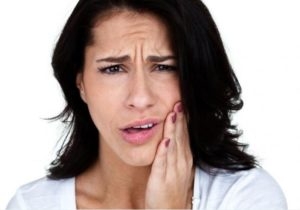 The Importance of Regular Dental Cleanings in Preventing Gum Swelling