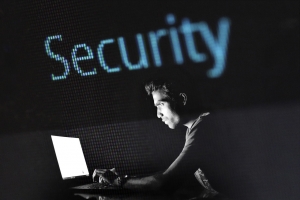 5 Key Factors to Consider When Choosing a Managed Cybersecurity Services Provider 