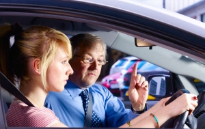 Exploring the Benefits of Group Driving Classes in Revesby