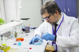 How Life Science Recruitment Agencies Support Growth