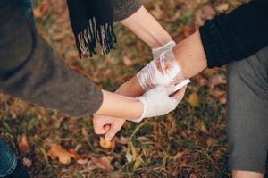 Non-Silver Antimicrobial Dressings Market