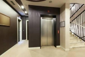 What Factors Affect the Cost of a Home Elevator?