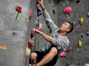 Reaching New Heights: Why a Climbing Wall in Mt Pleasant SC Is Your Family’s Next Adventure at Sky Zone Charleston