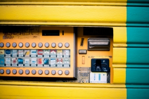2025 Florida Vending Business Secrets: Location, Tech & Trends to Maximize Profits