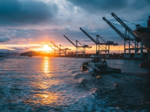 From Port to Port: How Marine & Offshore Travel Supports Critical Operations