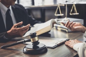 Hire the Best RERA Lawyers in Lucknow for Property Legal Help