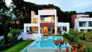 Time to Invest in Marbella Property: Why 2025 Is the Ideal Year to Buy