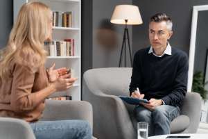 Love in Crisis: How Sydney Counsellors Help You Navigate Conflict