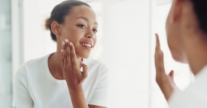 Retinol vs Retinoid Explained Simply for Beginners