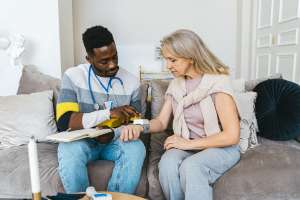 What to Expect from Senior Care Services