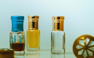 How to Choose the Perfect Travel-Size Perfume for Every Occasion