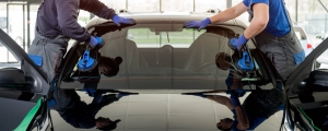 How to Choose the Best Auto Glass Shop: 7 Key Qualities to Look For