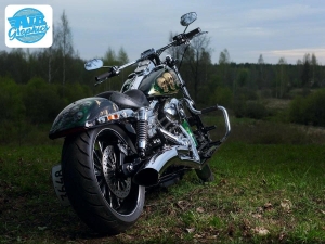 Explore the Revolution from Boring Metal Pieces to Airbrushed Motorcycles