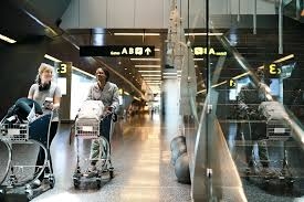 When Should Premium Passengers Use Lounge Fast-Track to Avoid Delays?