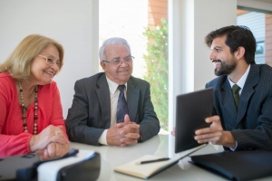 Pruebas médicas y su papel en la contratación de seguros de salud o vida