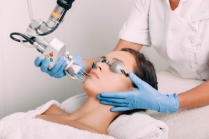 Dubai Laser Specialist Talks About Safe Skin Resurfacing