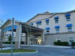 Key Amenities to Look for in Assisted Living Homes in New Smyrna Beach, FL