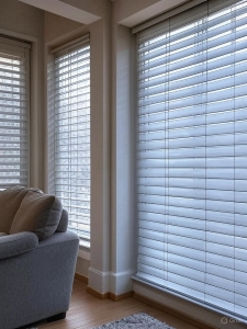 Navigating the Smart Window Treatment Market: A Consumer's Guide to Making the Right Choice