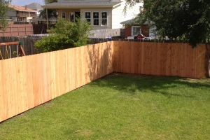 How to Choose the Right Wooden Fence Builder in Frisco, TX