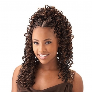 Wavy Braiding Hair Ideas for a Soft and Effortless Look