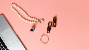 Minimalist Jewellery: A Timeless Choice for Every Occasion