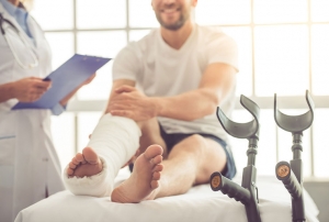 Orthopedic Trauma & Fracture Care at Vighnaharta Hospital: Expert Healing When It Matters Most