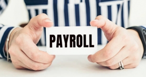 Why UK Businesses Should Choose Top Payroll Service Providers