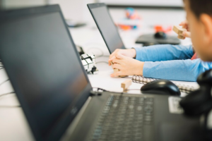 Why Small Businesses in the Gulf Need Managed IT Services and Cloud Solutions