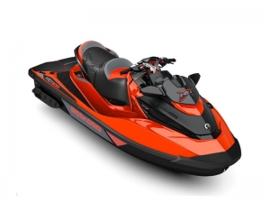 Sea-Doo vs Yamaha: Which PWC is Right for You This Summer?
