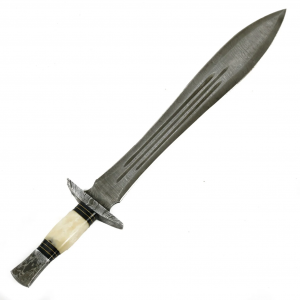 Why Damascus Steel Swords Are a Favorite Among Collectors