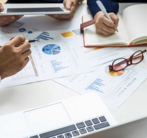 Why Outsourced Accounting Solutions Are a Smart Choice for UK Businesses