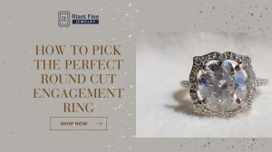 How to Pick the Perfect Round Cut Engagement Ring