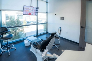 Clear Confidence: Your Personal Journey with Invisalign in Tanglewood