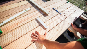 How Deck Replacement Contractors Can Help You Avoid Mistakes