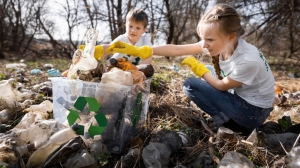 Eco-Friendly Trash Bin Cleaning: What It Means and Why It Matters