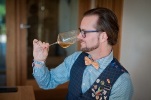 Mastering Wine Knowledge with the Online WSET Level 3 Course
