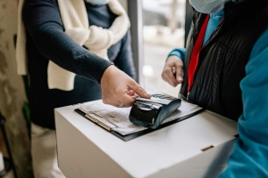 Point of Sale System Integration – Streamline Sales & Boost Security.