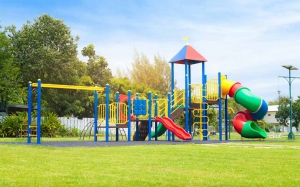 10 Creative Ideas to Design the Perfect Garden Playground for Kids