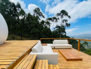 Luxe Glamp: The Ultimate Mountain View Staycation in Munnar for Couples