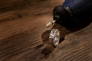 Create Meaningful Custom Engravings Jewelry with Janine Jewels