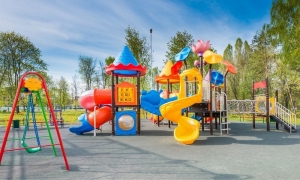 How to Choose the Perfect Outdoor Playground for Your School or Park
