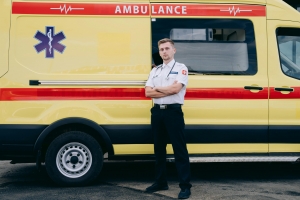 Recovery Journey: From Diagnosis to Rehab with Corona Car Accident Doctors