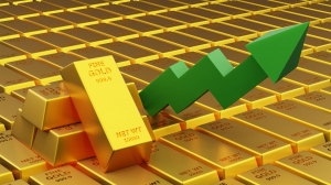 Bullion gaining strength on interest rate cut optimism