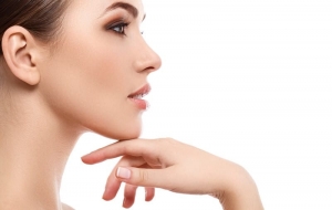 How Rhinoplasty Can Reduce Nose Bridge Height