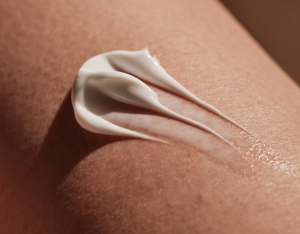 How do I choose a moisturiser for dry skin?