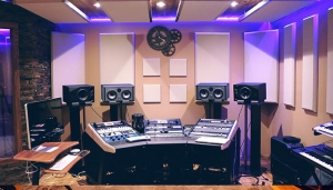 The Ultimate Guide to a Smooth-Running Home Studio